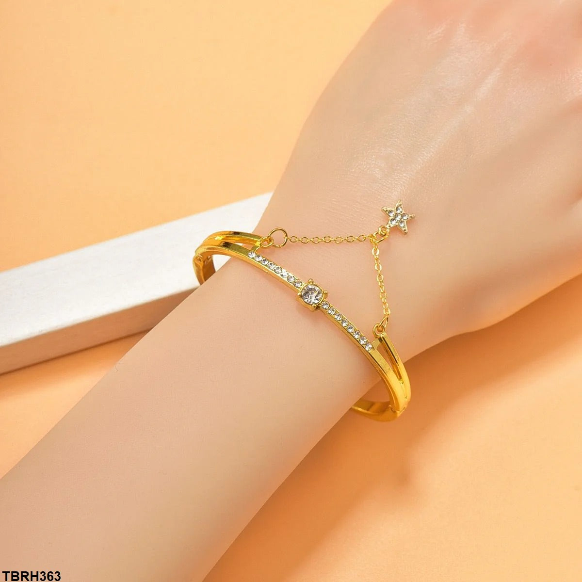 Electro Gold-Plated Star Round Adjustable Bracelet